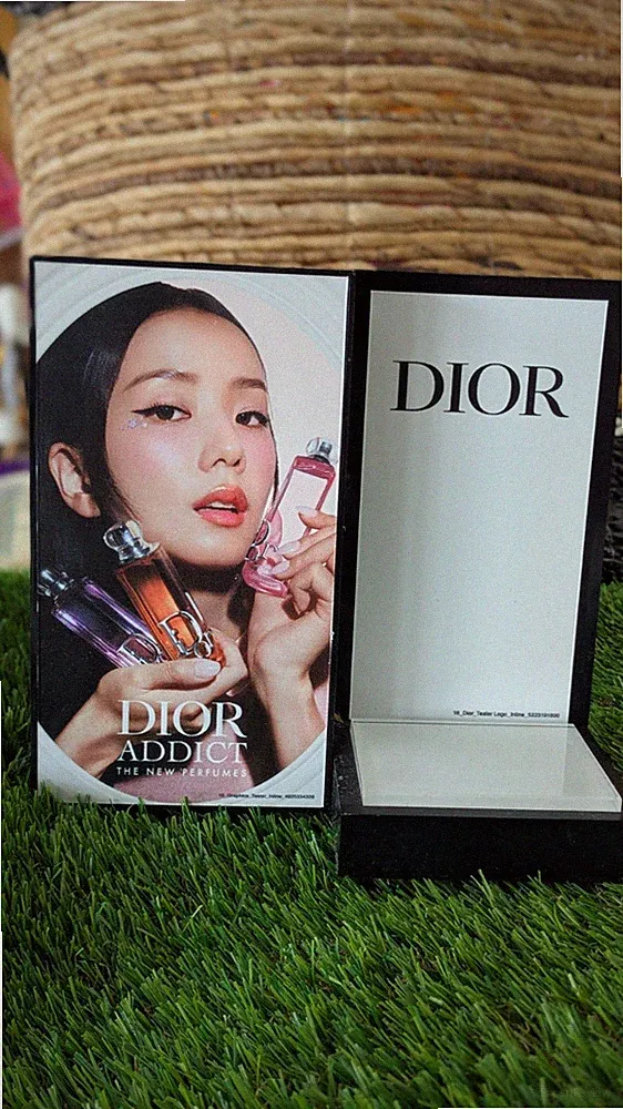 Dior Dior Addict Perfume Spray Countertop Display