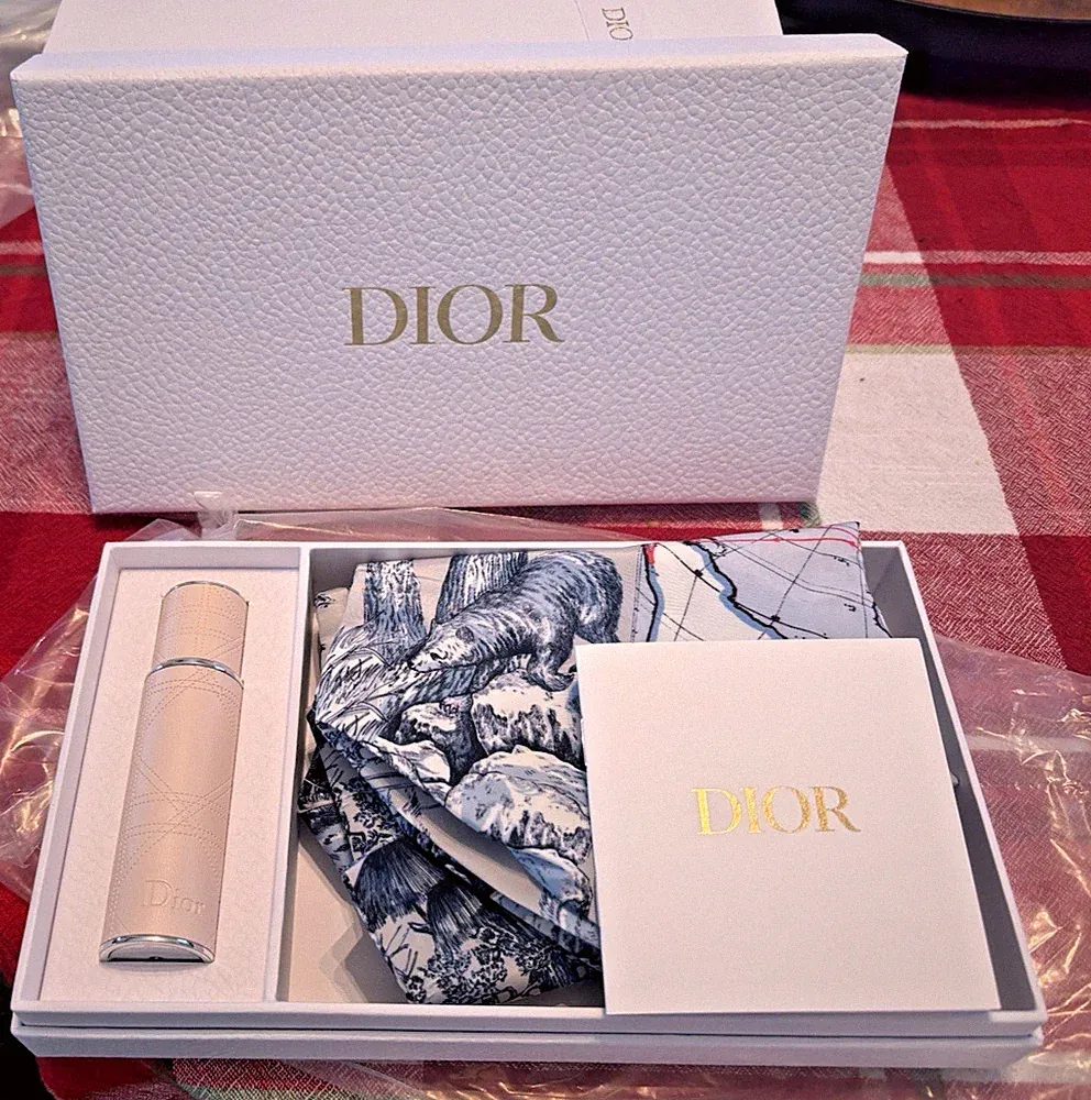 Dior Gift Set Gift Box Perfume Map world bag holiday birthday wedding travel kit