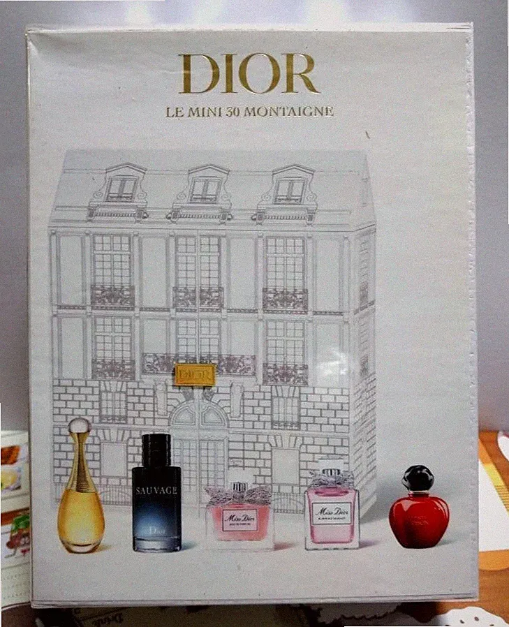 Dior Le Mini 30 Montaigne Fragrance Set of 5 2023 Limited Advent Calendar Gift
