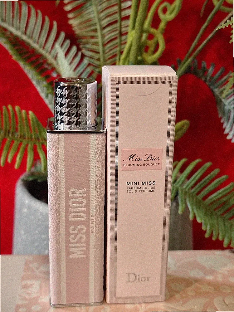 Miss Dior Blooming Bouquet Mini Miss Solid Perfume Stick 3.2g ( SEE DETAILS )